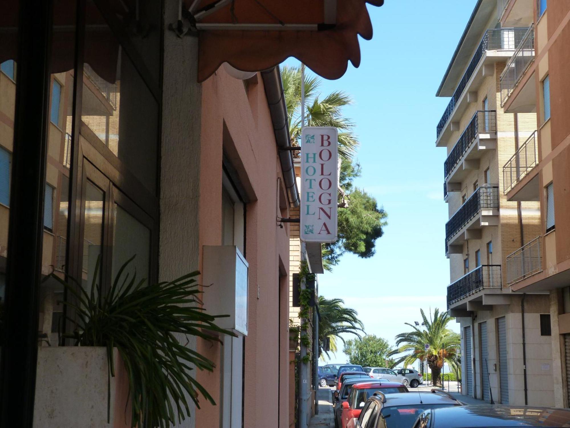 Hotel Bologna San Benedetto del Tronto Exterior foto